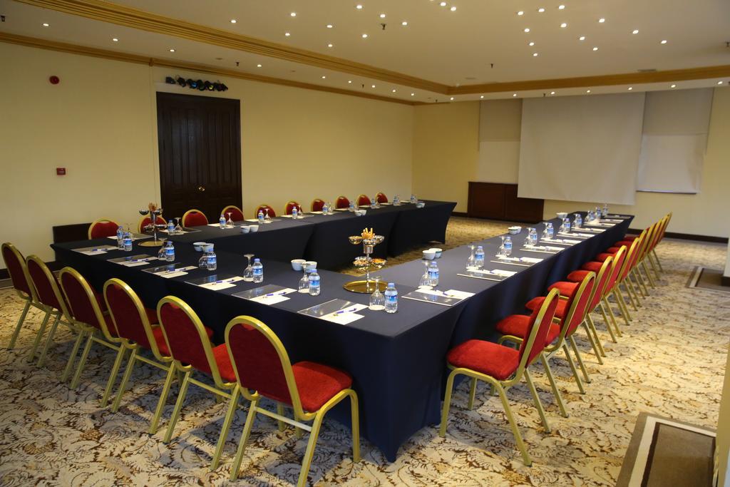 Merit Halki Palace Hotel هيبيليادا المظهر الخارجي الصورة