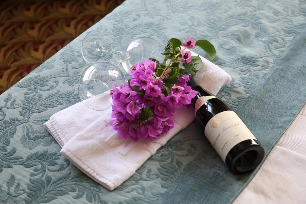 Merit Halki Palace Hotel هيبيليادا المظهر الخارجي الصورة